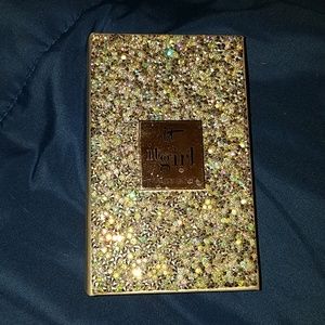 IT cosmetics palette